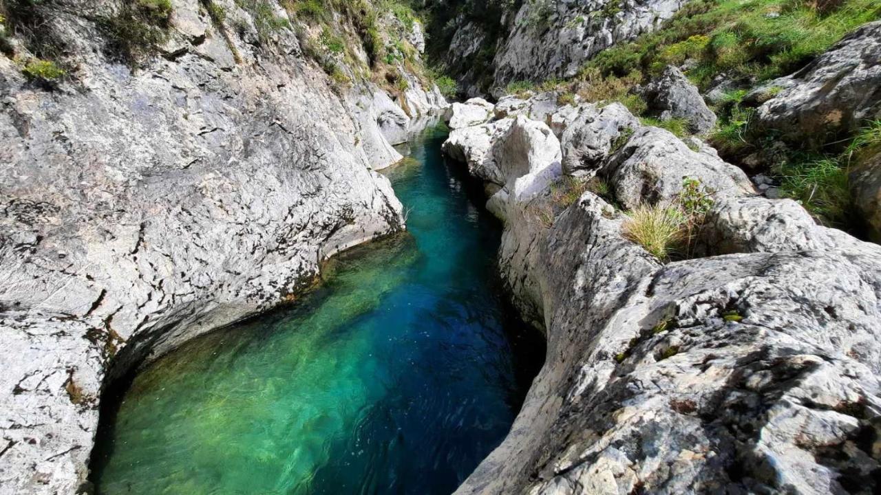 Riano En Las Montanas De Carmen Екстериор снимка